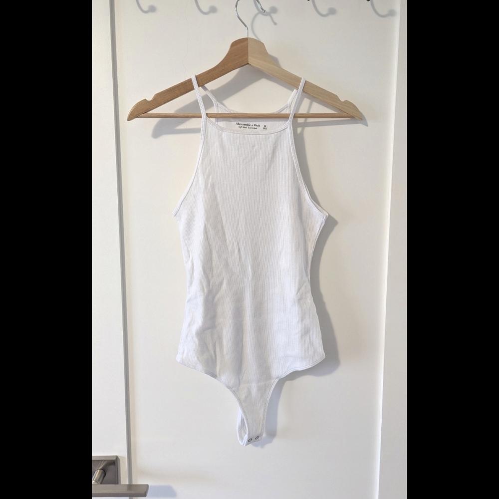Abercrombie Essentials White Ribbed Bodysuit